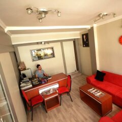 Golcuk Otel Anlt Турция, Гёльджюк - отзывы, цены и фото номеров - забронировать отель Golcuk Otel Anlt онлайн интерьер отеля