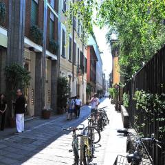Отель Perfect Stay In The Heart Of Milan Милан фото 2