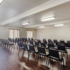 Отель Days Inn And Suites South Gate Южные ворота помещение для мероприятий