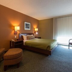 Отель Hôtel & Suites Normandin Канада, Квебек - отзывы, цены и фото номеров - забронировать отель Hôtel & Suites Normandin онлайн комната для гостей фото 3