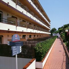 Отель Aparthotel Guitart Central Park Aqua Resort Испания, Льорет-де-Мар - отзывы, цены и фото номеров - забронировать отель Aparthotel Guitart Central Park Aqua Resort онлайн балкон