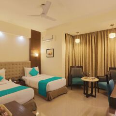 Отель The Pamposh New Delhi комната для гостей фото 3