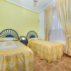 Отель Bungalow Bennecke Casa Stone Испания, Ориуэла - отзывы, цены и фото номеров - забронировать отель Bungalow Bennecke Casa Stone онлайн комната для гостей фото 2