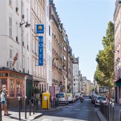 The Originals Hotel Paris Montmartre Apolonia (ex Comfort Lamarck) городской автобус