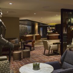 Отель Hyatt Chicago Magnificent Mile гостиничный бар