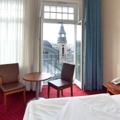 Отель Novum Hotel Kronprinz Hamburg Hauptbahnhof Германия, Гамбург - 2 отзыва об отеле, цены и фото номеров - забронировать отель Novum Hotel Kronprinz Hamburg Hauptbahnhof онлайн комната для гостей
