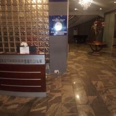 Отель Golden Tulip Airport Hotel Нигерия, Варри - отзывы, цены и фото номеров - забронировать отель Golden Tulip Airport Hotel онлайн интерьер отеля