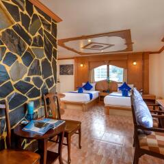 Tiger Hotel (Complex) комната для гостей