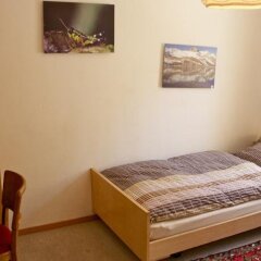 Отель Chesa Albris Bed and Breakfast Швейцария, Санкт-Мориц - отзывы, цены и фото номеров - забронировать отель Chesa Albris Bed and Breakfast онлайн комната для гостей фото 5