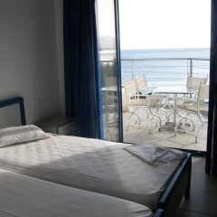 Kassavetis Hotel Aparts комната для гостей