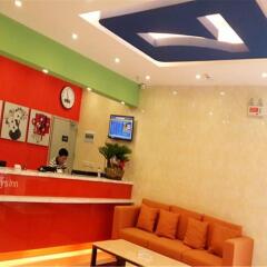 Отель 7 Days Inn Zhongshan Shiqi Daxin North Railway Station Branch Китай, Чжуншань - отзывы, цены и фото номеров - забронировать отель 7 Days Inn Zhongshan Shiqi Daxin North Railway Station Branch онлайн интерьер отеля фото 3