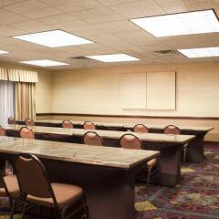 Отель Embassy Suites Flagstaff фото 2
