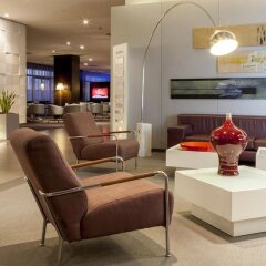 AC Hotel Coslada Aeropuerto интерьер отеля