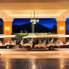 Отель Millennium Resort Patong Phuket городской автобус