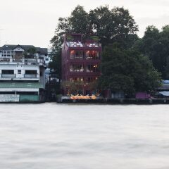 Amdaeng Bangkok Riverside Hotel Бангкок парковка
