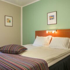 Отель Teaterhotellet Швеция, Мальме - 1 отзыв об отеле, цены и фото номеров - забронировать отель Teaterhotellet онлайн комната для гостей фото 2