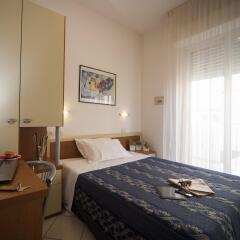 Hotel Jana 3* Стандартный номер с двуспальной кроватью фото 5