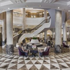 Conrad Istanbul Bosphorus Турция, Стамбул - 3 отзыва об отеле, цены и фото номеров - забронировать отель Conrad Istanbul Bosphorus онлайн интерьер отеля