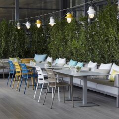 AC Hotel Diagonal L´Illa бассейн