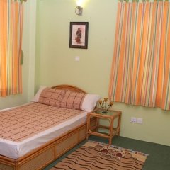 Отель Swayambhu Hotels & Apartments - Ramkot Непал, Катманду - отзывы, цены и фото номеров - забронировать отель Swayambhu Hotels & Apartments - Ramkot онлайн комната для гостей фото 2