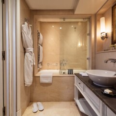 Отель Michlifen Ifrane Suites & Spa ванная фото 2