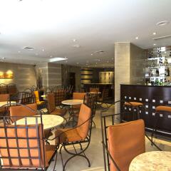 SANA Executive Hotel гостиничный бар