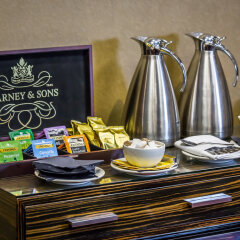 Отель Holiday Inn London - Kensington в номере фото 2