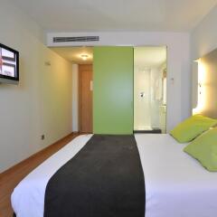 Hotel Campanile Malaga Aeropuerto комната для гостей