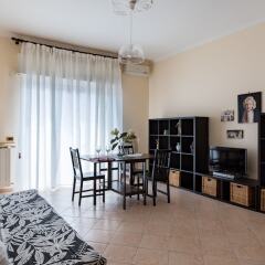 Апартаменты Lovely Central Apartment комната для гостей фото 4