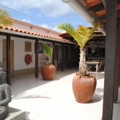 Отель The Lodge Bonaire интерьер отеля