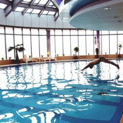 Отель Novotel Shanghai Atlantis с домашними животными