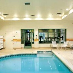 Отель Hilton Garden Inn Calgary Airport Канада, Калгари - отзывы, цены и фото номеров - забронировать отель Hilton Garden Inn Calgary Airport онлайн бассейн фото 3