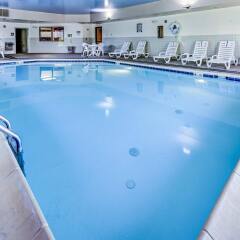 Отель Hampton Inn Columbus I-70E/Hamilton Road США, Колумбус - отзывы, цены и фото номеров - забронировать отель Hampton Inn Columbus I-70E/Hamilton Road онлайн бассейн фото 2