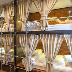Siam Plug In Boutique Hostel гостиничный бар