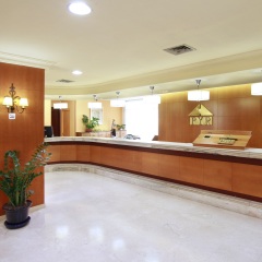 Hotel Pyr Fuengirola интерьер отеля