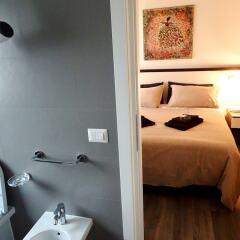 Отель Your House By Ale Accommodation ванная