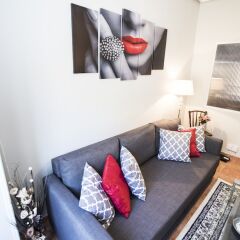 Отель Apartamento Catedral de la Almudena Испания, Мадрид - отзывы, цены и фото номеров - забронировать отель Apartamento Catedral de la Almudena онлайн комната для гостей