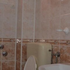 Отель Guest House Rubin 2 Болгария, Свети Влас - отзывы, цены и фото номеров - забронировать отель Guest House Rubin 2 онлайн ванная фото 2