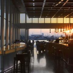 Отель InterContinental Residence Suites Dubai Festival City гостиничный бар