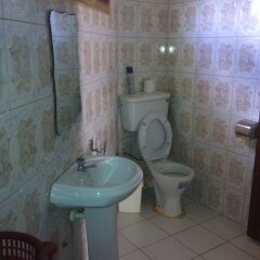 Prestige Resort Cottages in Entebbe, Uganda from 47$, photos, reviews - zenhotels.com bathroom photo 2