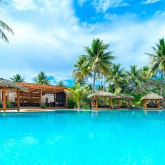 Отель Lomani Island Resort - Adults Only бассейн фото 2