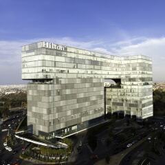 Отель Hilton Mexico City Santa Fe Мексика, Мехико - отзывы, цены и фото номеров - забронировать отель Hilton Mexico City Santa Fe онлайн балкон