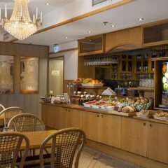 Crystal Plaza Hotel Стокгольм питание