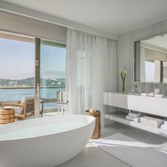Отель Four Seasons Astir Palace Hotel Athens Греция, Вулиагмени - 1 отзыв об отеле, цены и фото номеров - забронировать отель Four Seasons Astir Palace Hotel Athens онлайн ванная