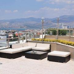 Отель Hilton Izmir пляж