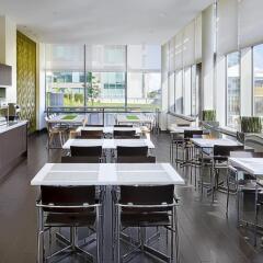 Отель Element Vancouver Metrotown Канада, Бурнаби - отзывы, цены и фото номеров - забронировать отель Element Vancouver Metrotown онлайн питание
