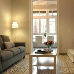 Апартаменты Barcelonaguest Apartments комната для гостей фото 4