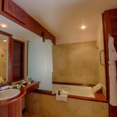 Отель Manava Beach Resort and Spa Moorea Французская Полинезия, Папеэте - отзывы, цены и фото номеров - забронировать отель Manava Beach Resort and Spa Moorea онлайн спа фото 2