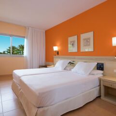 Отель Iberostar Playa Gaviotas Park - All Inclusive Испания, Джандия-Бич - отзывы, цены и фото номеров - забронировать отель Iberostar Playa Gaviotas Park - All Inclusive онлайн комната для гостей