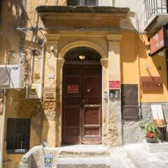 Отель B&B Salotto Di Athena Агридженто вид на фасад